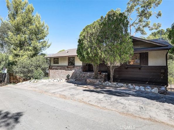 7951 Glenties Lane, Sunland CA 91040