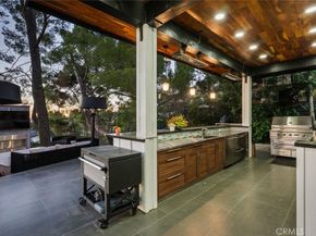 5481 Ocean View Boulevard, La Canada Flintridge CA 91011