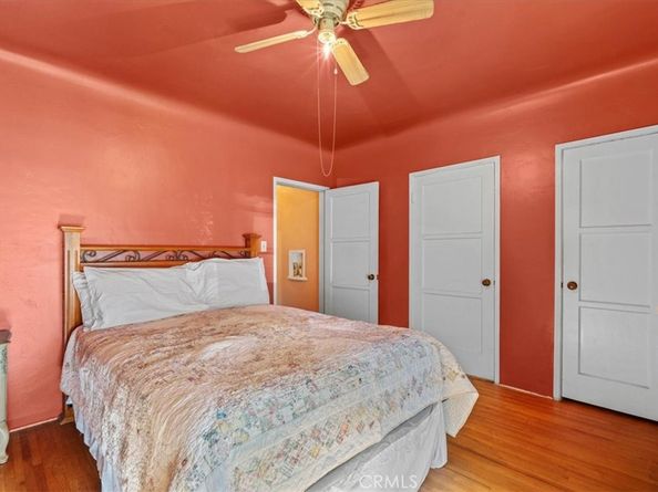 815 Omar Street, Glendale CA 91202