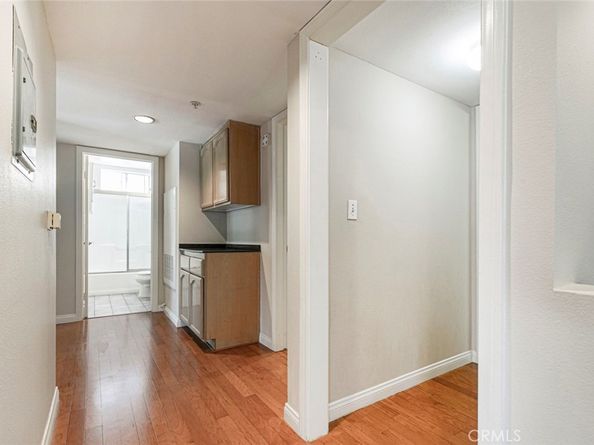 400 N 6th Street 202, Burbank CA 91501