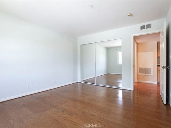 400 N 6th Street 202, Burbank CA 91501