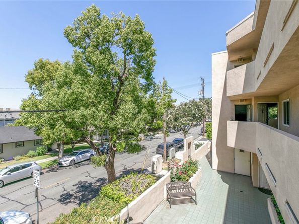 400 N 6th Street 202, Burbank CA 91501