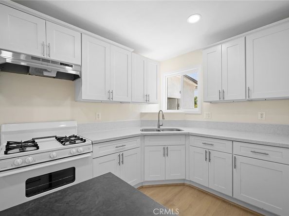 8302 Webb Avenue, Sun Valley CA 91352