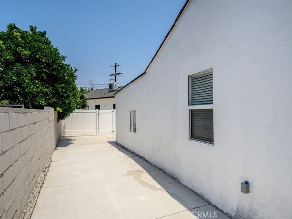 8302 Webb Avenue, Sun Valley CA 91352