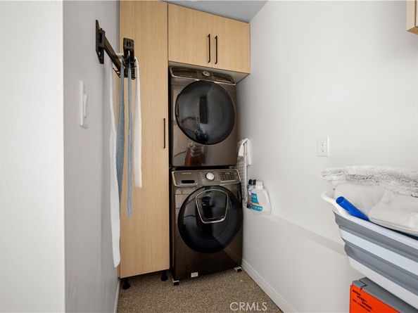 1659 Puebla Drive, Glendale CA 91207