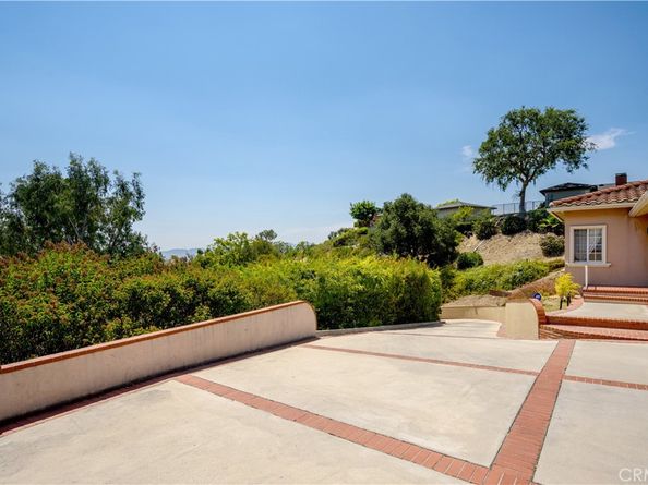 1659 Puebla Drive, Glendale CA 91207