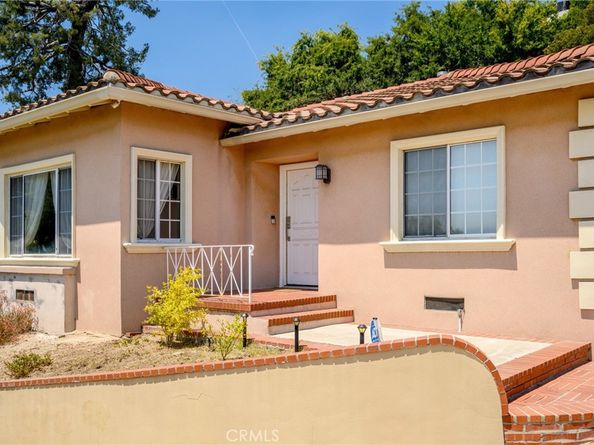1659 Puebla Drive, Glendale CA 91207