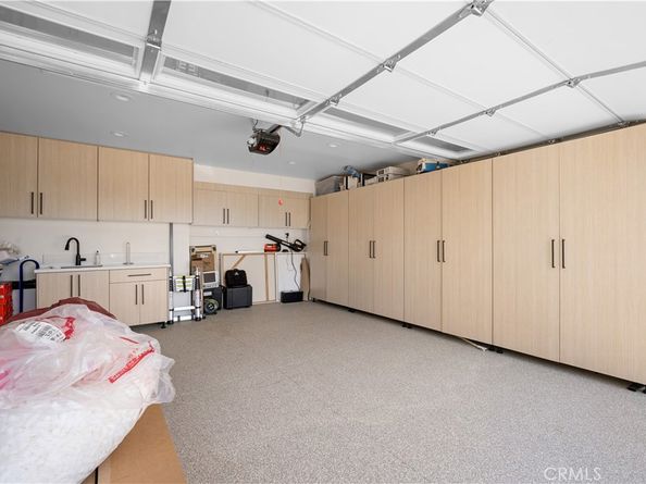 1659 Puebla Drive, Glendale CA 91207