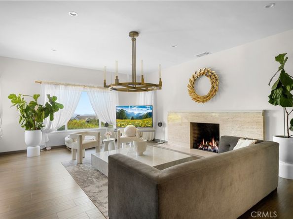 1659 Puebla Drive, Glendale CA 91207