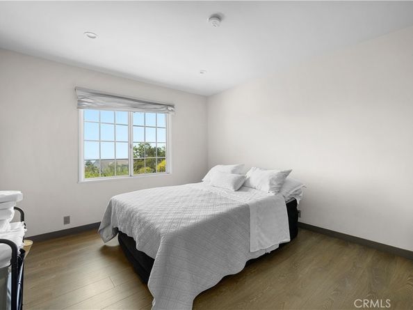 1659 Puebla Drive, Glendale CA 91207
