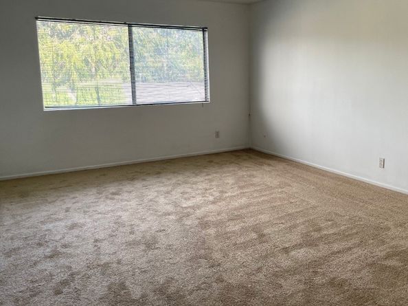 1637 N Verdugo Road A, Glendale CA 91208