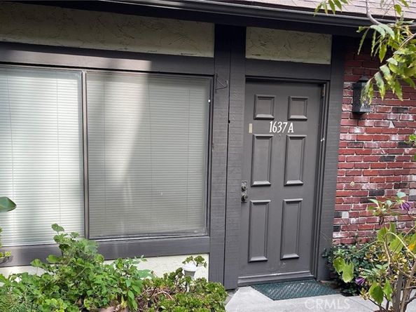 1637 N Verdugo Road A, Glendale CA 91208