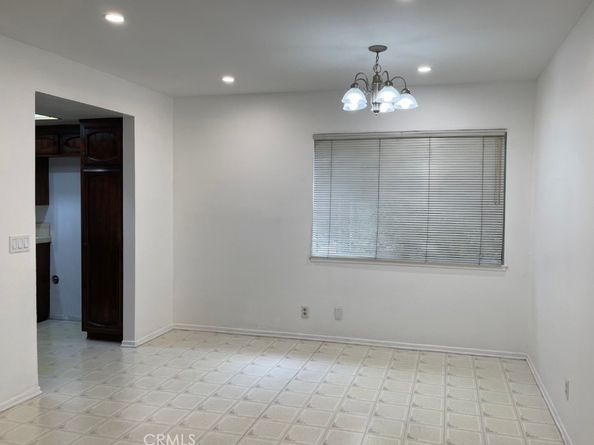 1637 N Verdugo Road A, Glendale CA 91208