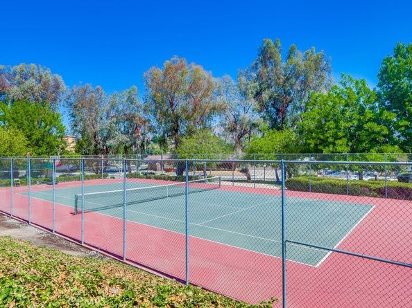 10435 Newhome Avenue 7, Sunland CA 91040