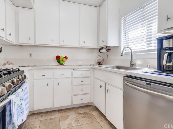 10435 Newhome Avenue 7, Sunland CA 91040