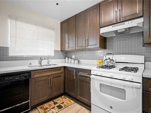 138 S Adams Street 2, Glendale CA 91205