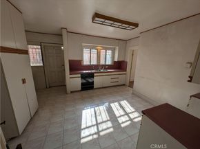 1174 N Alexandria Avenue, Los Angeles CA 90029