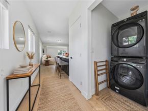 2672 Newell St, Los Angeles CA 90039