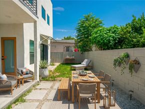 2672 Newell St, Los Angeles CA 90039