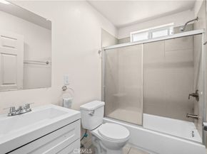 844 W 78th Street, Los Angeles CA 90044