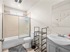 844 W 78th Street, Los Angeles CA 90044