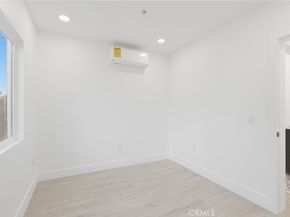 6532 Johnson, Long Beach CA 90805