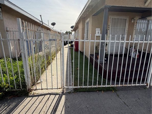 352 E 84th, Los Angeles CA 90003