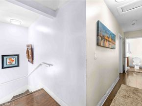 512 W 41st Place, Los Angeles CA 90037