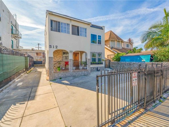 512 W 41st Place, Los Angeles CA 90037