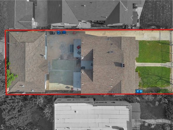 4915 2nd, Los Angeles CA 90043