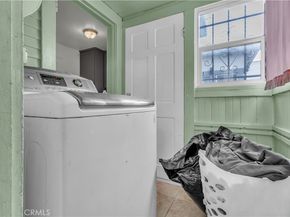 4915 2nd, Los Angeles CA 90043