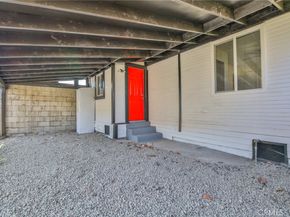9504 S Main, Los Angeles CA 90003