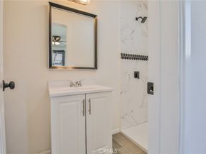 9504 S Main, Los Angeles CA 90003