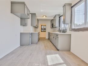 9504 S Main, Los Angeles CA 90003