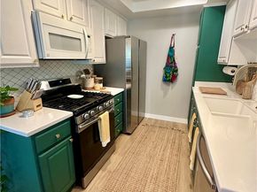 1045 E 3rd 4, Long Beach CA 90802