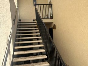 1045 E 3rd 4, Long Beach CA 90802