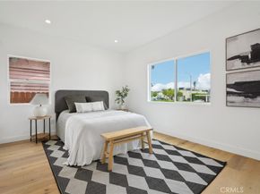 5449 S Victoria, Los Angeles CA 90043