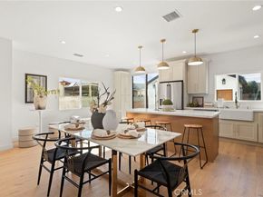 5449 S Victoria, Los Angeles CA 90043