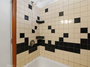 27 W Pleasant, Long Beach CA 90805