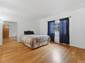 27 W Pleasant, Long Beach CA 90805