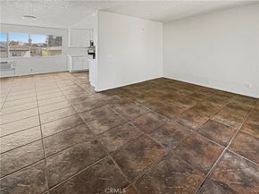 8800 Cedros 209, Panorama City CA 91402