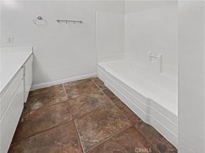 8800 Cedros 209, Panorama City CA 91402