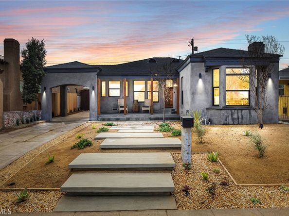 3220 W 77th Street, Los Angeles CA 90043