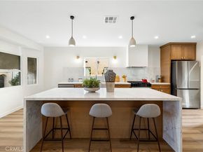 3220 W 77th Street, Los Angeles CA 90043