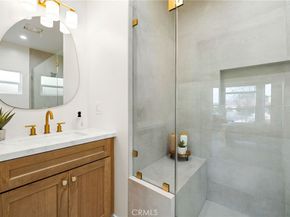 3220 W 77th Street, Los Angeles CA 90043