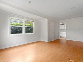 889 N Oakland, Pasadena CA 91104