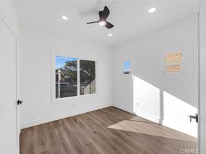 5414 3rd, Los Angeles CA 90043