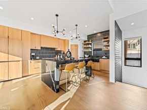 171 Savona Walk, Long Beach CA 90803