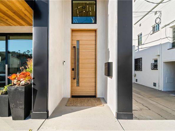171 Savona Walk, Long Beach CA 90803