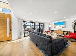 171 Savona Walk, Long Beach CA 90803